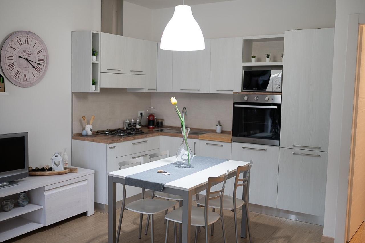 La Casa Di Anna Apartman Domegliara Kültér fotó